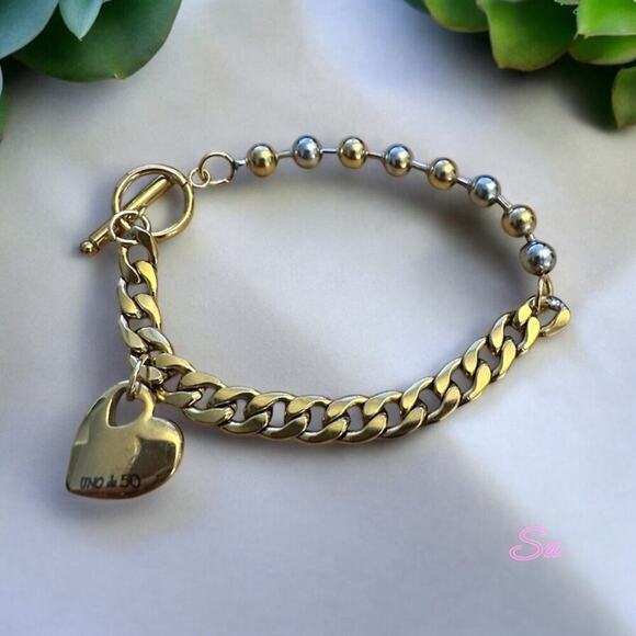 unbranded Jewelry - Gold and Silver Heart Charm 7”Bracelet will not fade